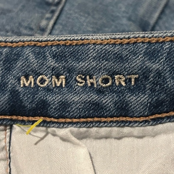 50% off w like American Eagle Size 00 Blue Denim Women’s Mom - Picture 5 of 8
